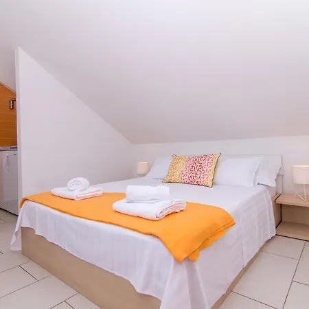 Rici Apartment